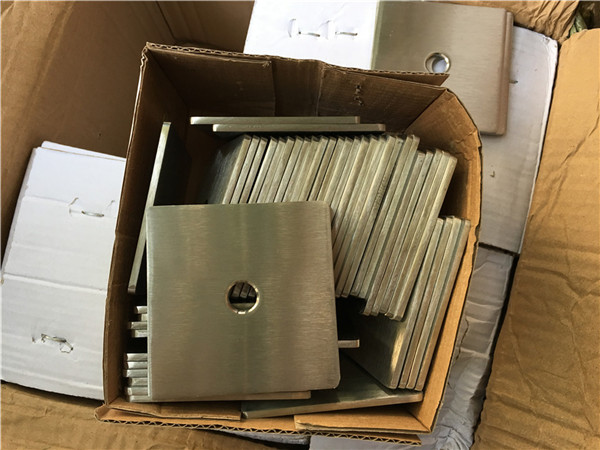 προσαρμοσμένο super duplex s32205 (f60) από ανοξείδωτο χάλυβα τετραγωνικής πλάκας ροδέλα / συνδετήρα